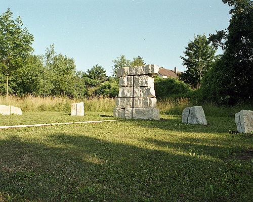04